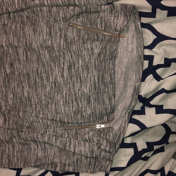 Long sleeve nyc sweater - Picture 3 of 3